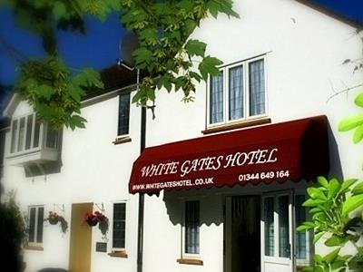 White Gates Hotel Binfield Екстериор снимка